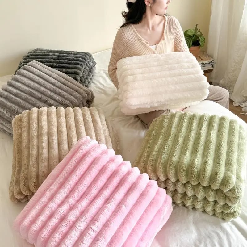 🔥This week's hot sale🔥popular thick rabbit hair nap blankets