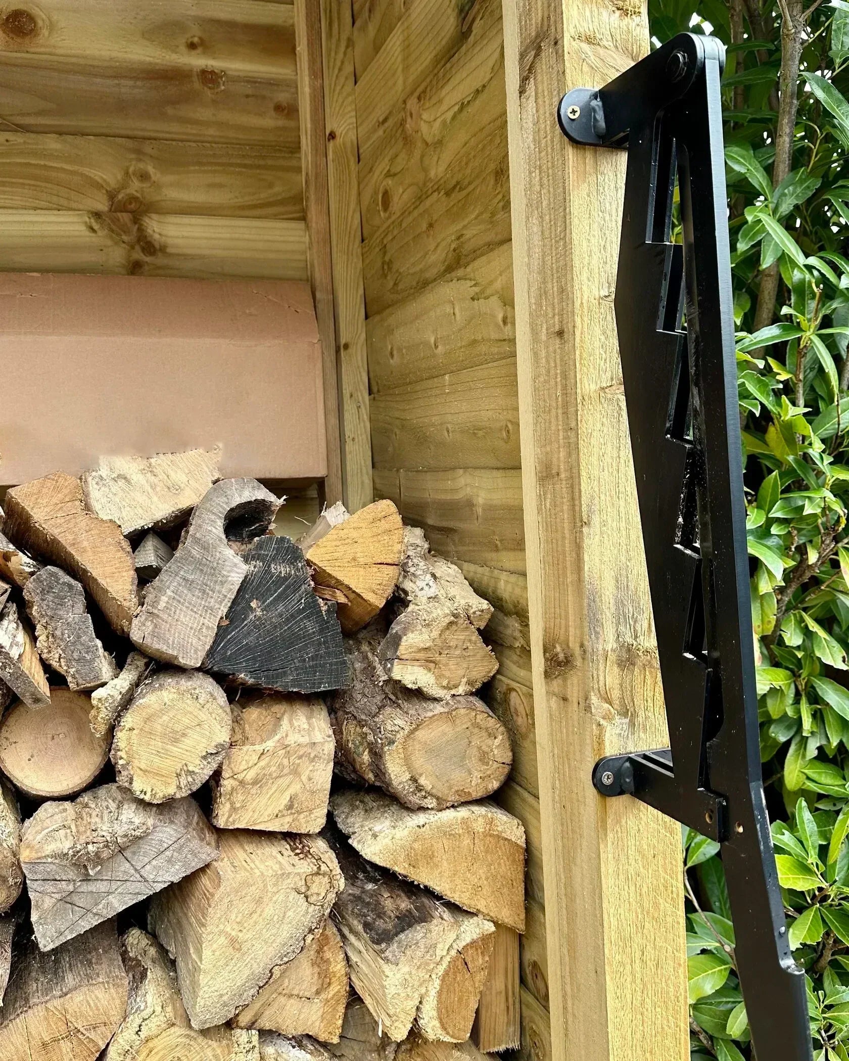 🔥This week's hot sale🔥Wall Mounted Wood Splitter