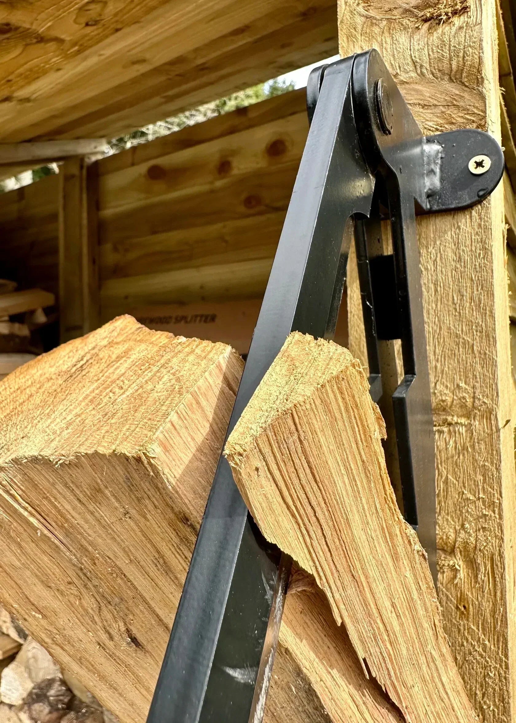 🔥This week's hot sale🔥Wall Mounted Wood Splitter