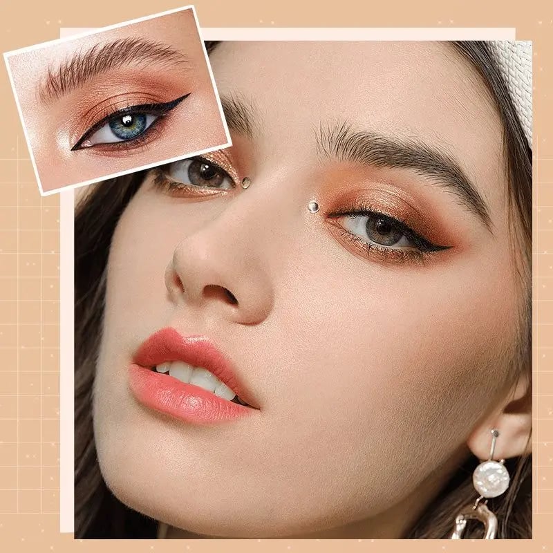 🔥This week's hot sale🔥10-Color Diamond Pressed Glitter Eyeshadow Palette
