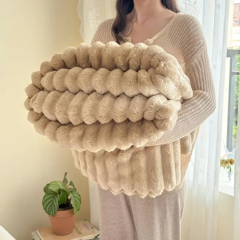 🔥This week's hot sale🔥popular thick rabbit hair nap blankets