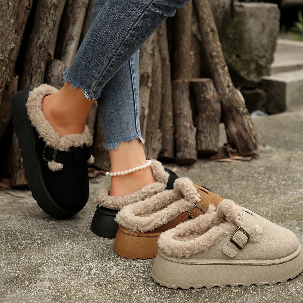 🔥This week's hot sale🔥Thick-soled, plush, buckle-up warm cotton slippers