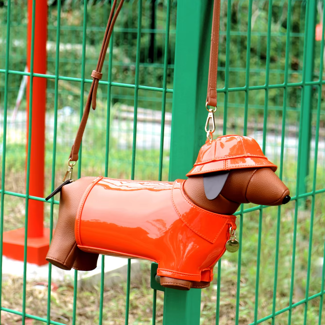 🔥This week's hot sale🔥Dachshund In Rain Coat Crossbody Bag
