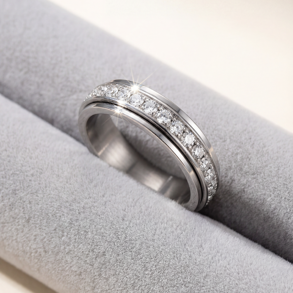 🔥This week's hot sale🔥Rotating Zirconia Spinner Ring
