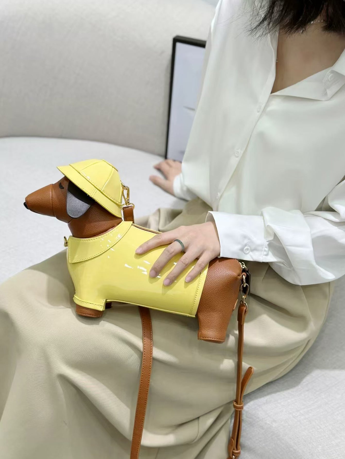 🔥This week's hot sale🔥Dachshund In Rain Coat Crossbody Bag