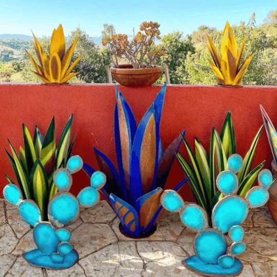 🎄Up to 52% Off💡Waterproof Solar Powered Agave Garden Light