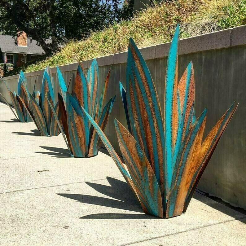 🎄Up to 52% Off💡Waterproof Solar Powered Agave Garden Light