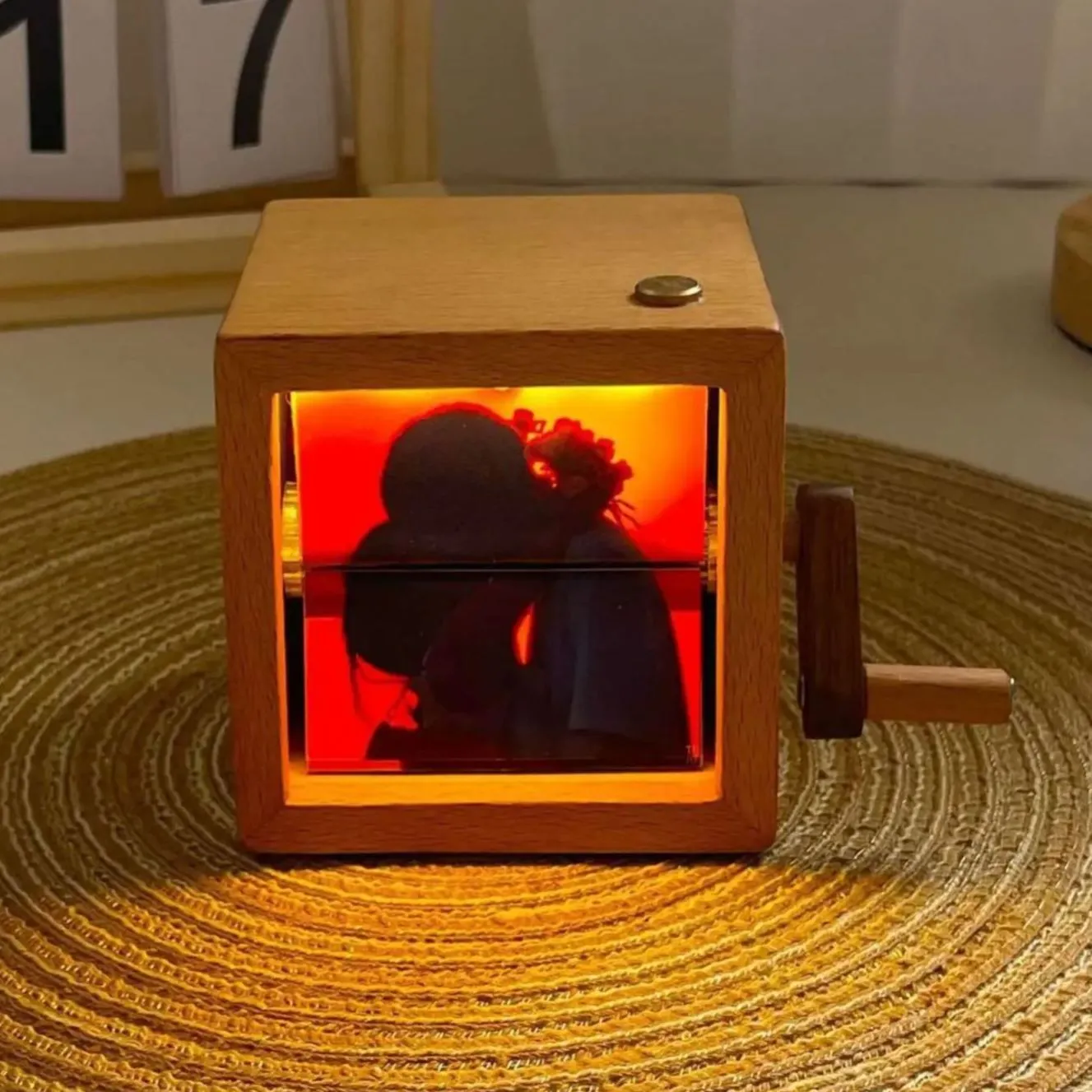 🔥This week's hot sale🔥Flip-page photo frame animation machine